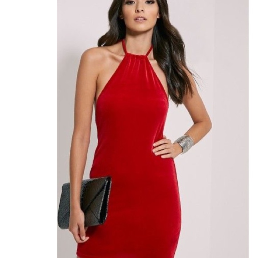 HP 🎉 Asymmetric Red Dress